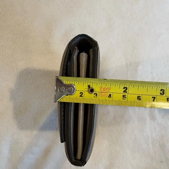 Fendi Taupe Leather Wallet - Picture 5 of 12